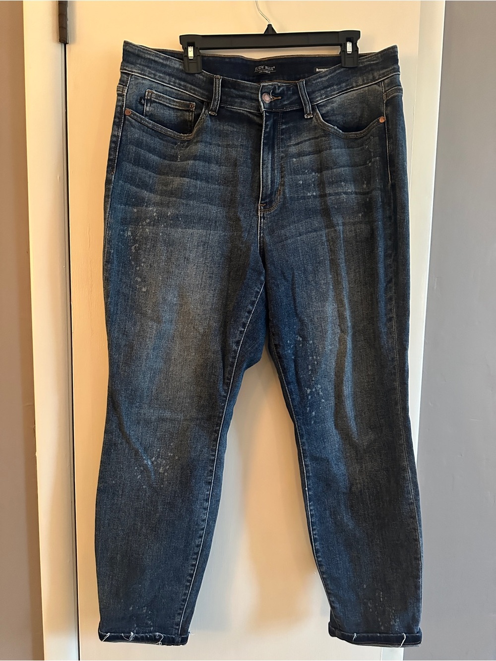 Judy Blue Dark Blue Distressed Boyfriend Jeans